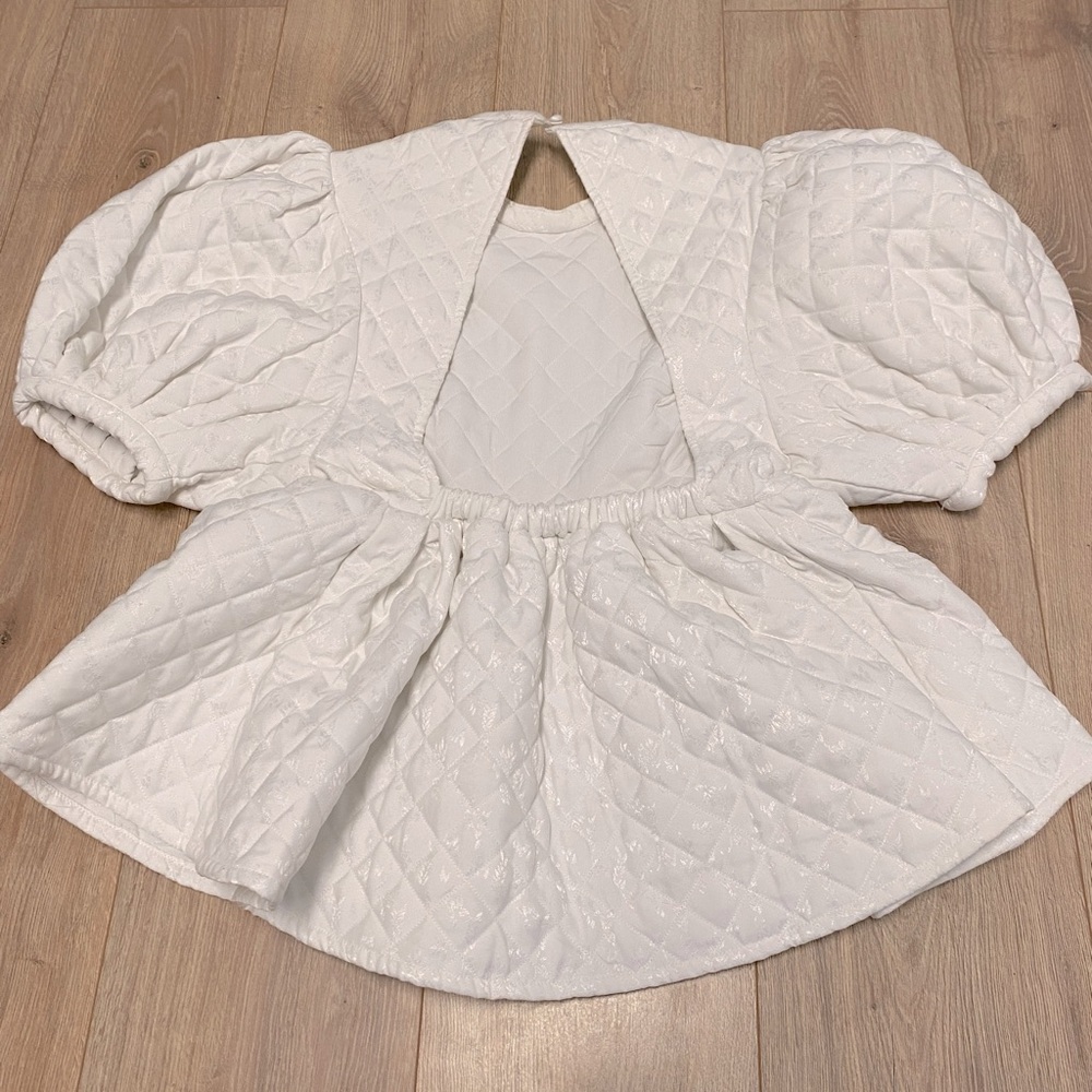 ASOS Quilted Babydoll Ruffled Sleeve Top! - Picture 2 of 4